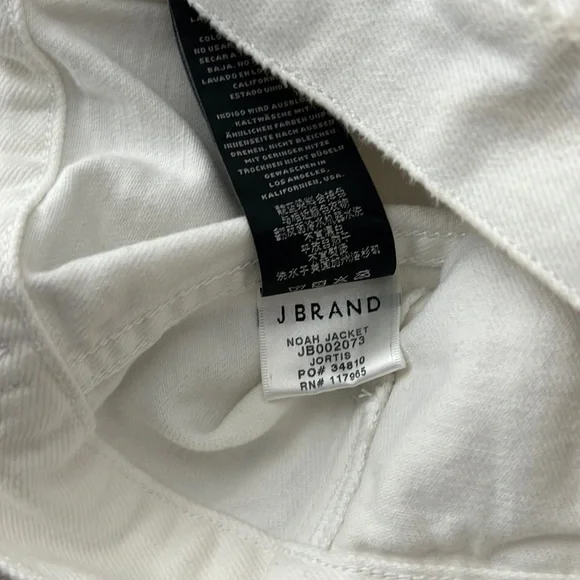 NWT J Brand Men's White Noah Distressed Denim Jacket In Jortis Size M JB002073